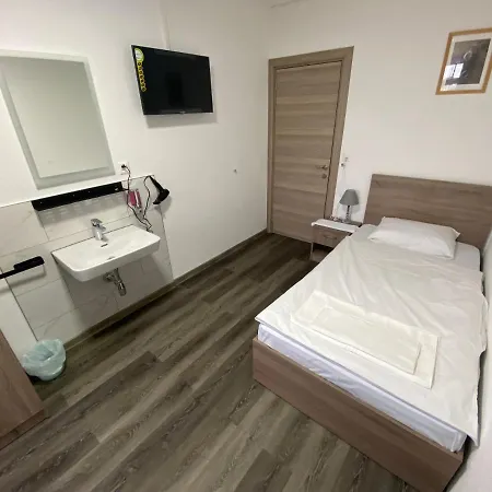 Da Luca Hotel *